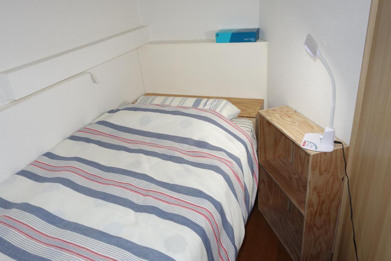 Taro's Minami Capsule hotel