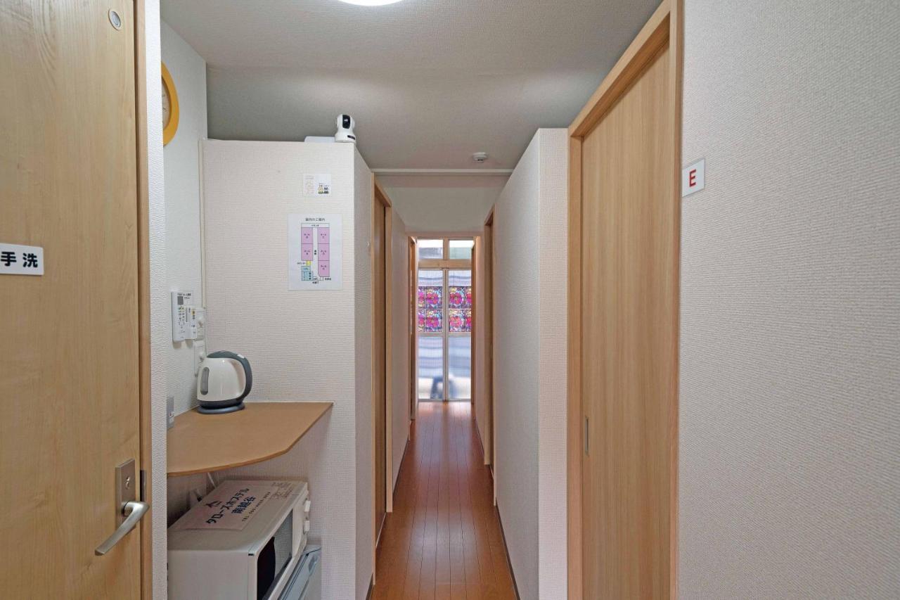 Taro's Minami Capsule hotel