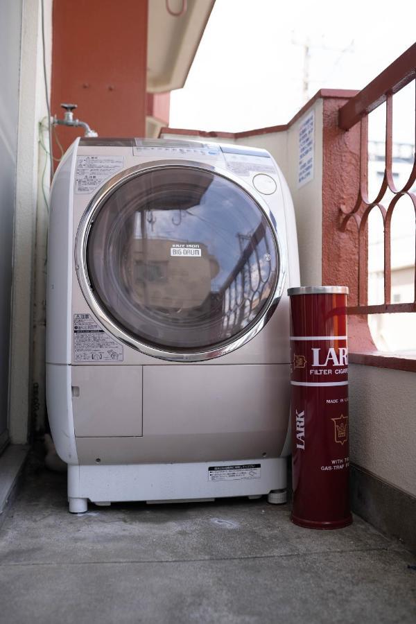 Capsule hotel Taro's Minami